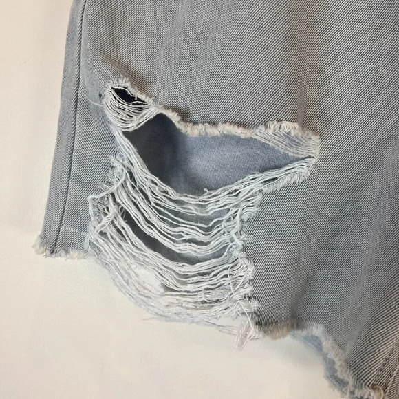 Indigo Rein NWT Super High Rise Short Distressed Light Blue 11 - Picture 9 of 16